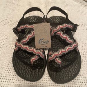 Chacos Size 10 Gray Pink